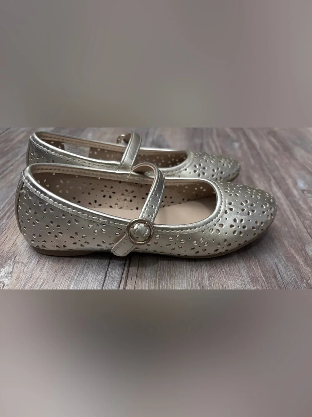 Girls Metallic Perforated Ballet Flats